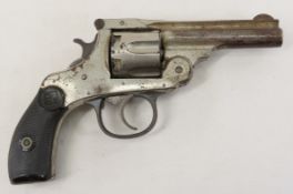 Harrington & Richardson 32 S&W CTGE Revolver