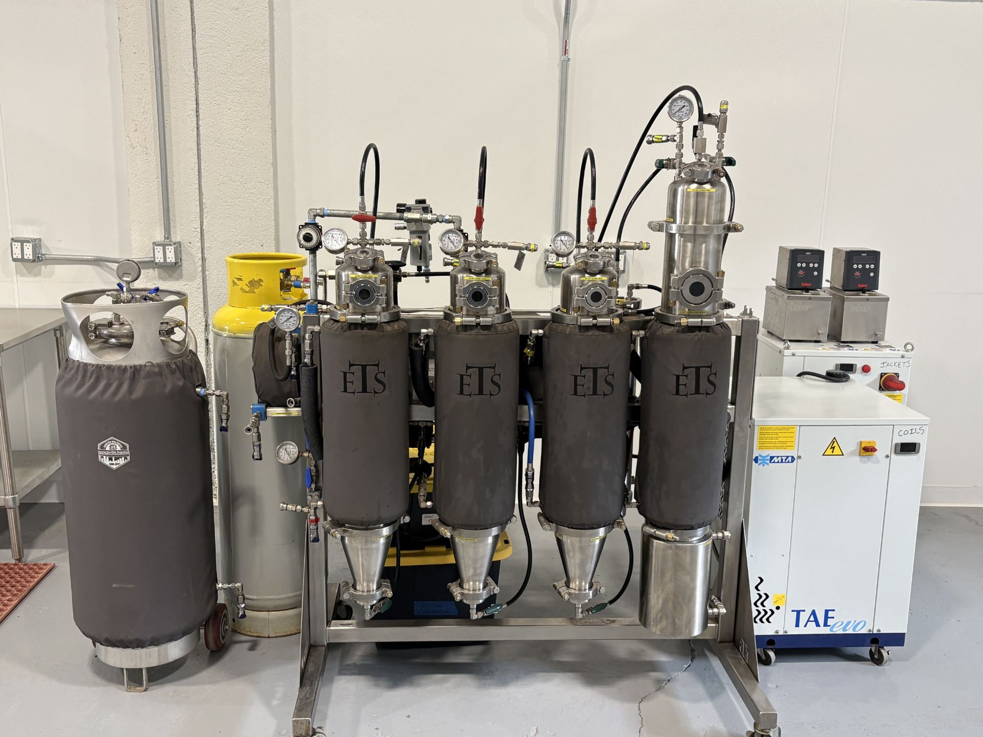 LOCATED IN ST. LOUIS, MO- Used ETS ExtractionTek MEP 30 HydroCarbon ...