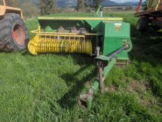 John Deere 346 Square Baler