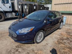 2017 Ford Focus with Charger. Approx. 43,103 KM - Ex Police Vehicle - VIN 1FADP3R49HL334256