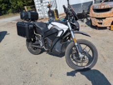 2017 DS Electric Zero Motorcycle, Custom Storage Container. Note: Ex-Police Vehicle - MVI over 2K