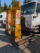 Liftrite 2000 lb Pallet Lifter