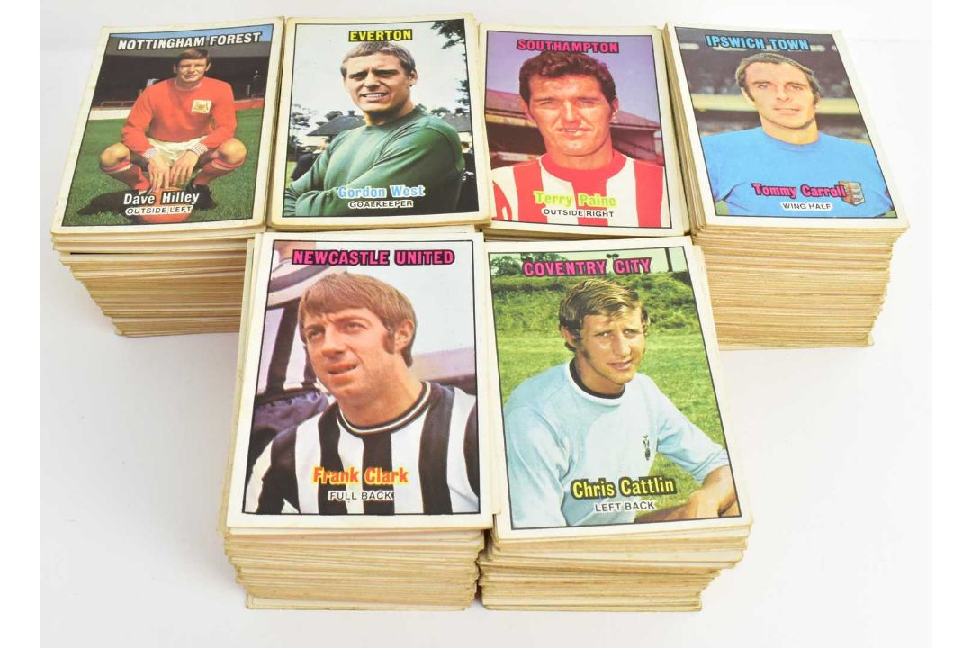 A&BC CHEWING GUM; a collection of approximately seven hundred and fifty British footballers from the - Image 2 of 5