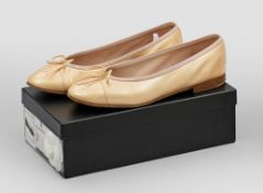 Paar Ballerinas von CHANEL