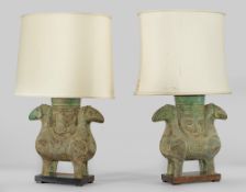 Paar Tischlampen im Stil der Shang Dynastie
