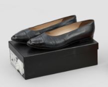 Paar klassische Ballerinas von CHANEL