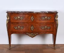 Kommode im Louis XV Stil