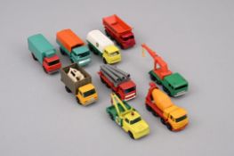 Neun Spielzeugautos der Firma Matchbox, Lesney Products & Co Ltd., London, England.  Metall, Plasti
