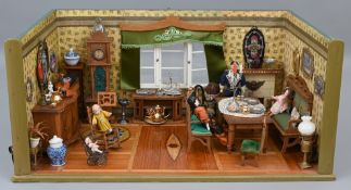 Puppenstube mit reicher Ausstattung