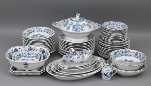 Großes Zwiebelmuster-Speiseservice,  Meissen 