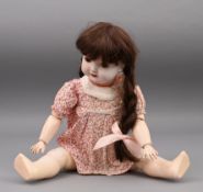 Großes Puppenmädchen