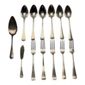 Lot of assorted silver flatware (13x)
