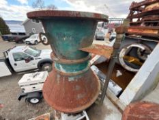 MOVING WATER MDL 30A61 30IN. HYDRAULIC PUMP WATER PUMP . Located: 270 6TH STREET, VERPLANCK, NY