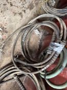 SET OF 24FT. +/- HYDRAULIC JACK HOSES SUPPORT EQUIPMENT . Located: 301 6TH STREET, VERPLANCK, NY;