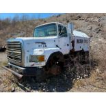 FORD L9000 WATER TRUCK VN:A18387 equipped with 2,000 gallon water tank, parts unit.Located: North