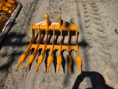 NEW GIYI 32IN. RAKE W/TEETH EXCAVATOR ATTACHMENT fits Cat 305.