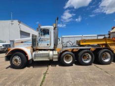 1997 PETERBILT 379 HEAVY HAUL TRUCK TRACTOR VN:27414 powered by Cat diesel engine, 550hp, equipped