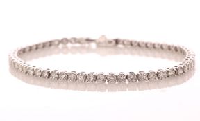 18ct White Gold Tennis Diamond Bracelet 5.00 Carats