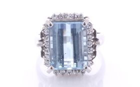 Platinum Cluster Diamond And Emerald Aqua Marine Ring (AM7.90) 0.40 Carats