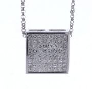 18ct White Gold Cluster Diamond Pendant And Chain 2.00 Carats