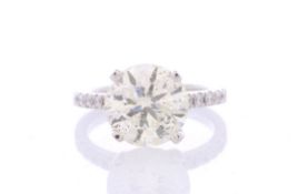 18ct White Gold Single Stone Prong Set With Stone Set Shoulders Diamond Ring (5.01) 5.37 Carats