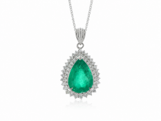 Platinum Pear Cluster Diamond And Emerald Pendant (E6.16) 0.86 Carats