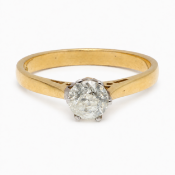 18ct Yellow Gold Diamond Engagement Ring 0.61 Carats