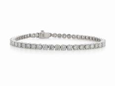 18ct White Gold Tennis Diamond Bracelet 8.57 Carats