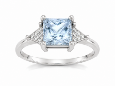 9ct White Gold Diamond And Blue Topaz Ring
