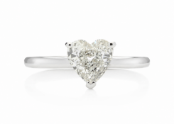18ct White Gold Single Stone Heart Cut Diamond Ring 1.04 Carats