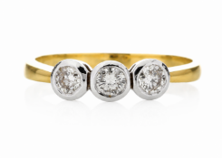 18ct Three Stone Claw Set Diamond Ring 0.75 Carats