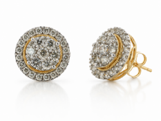 These stunning 14ct yellow gold stud earrings each have a round cluster of seven diamonds with a