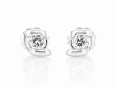 18ct White Gold Bar Set Diamond Earring 0.25 Carats