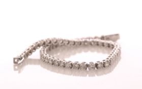 18ct White Gold Tennis Diamond Bracelet 5.00 Carats