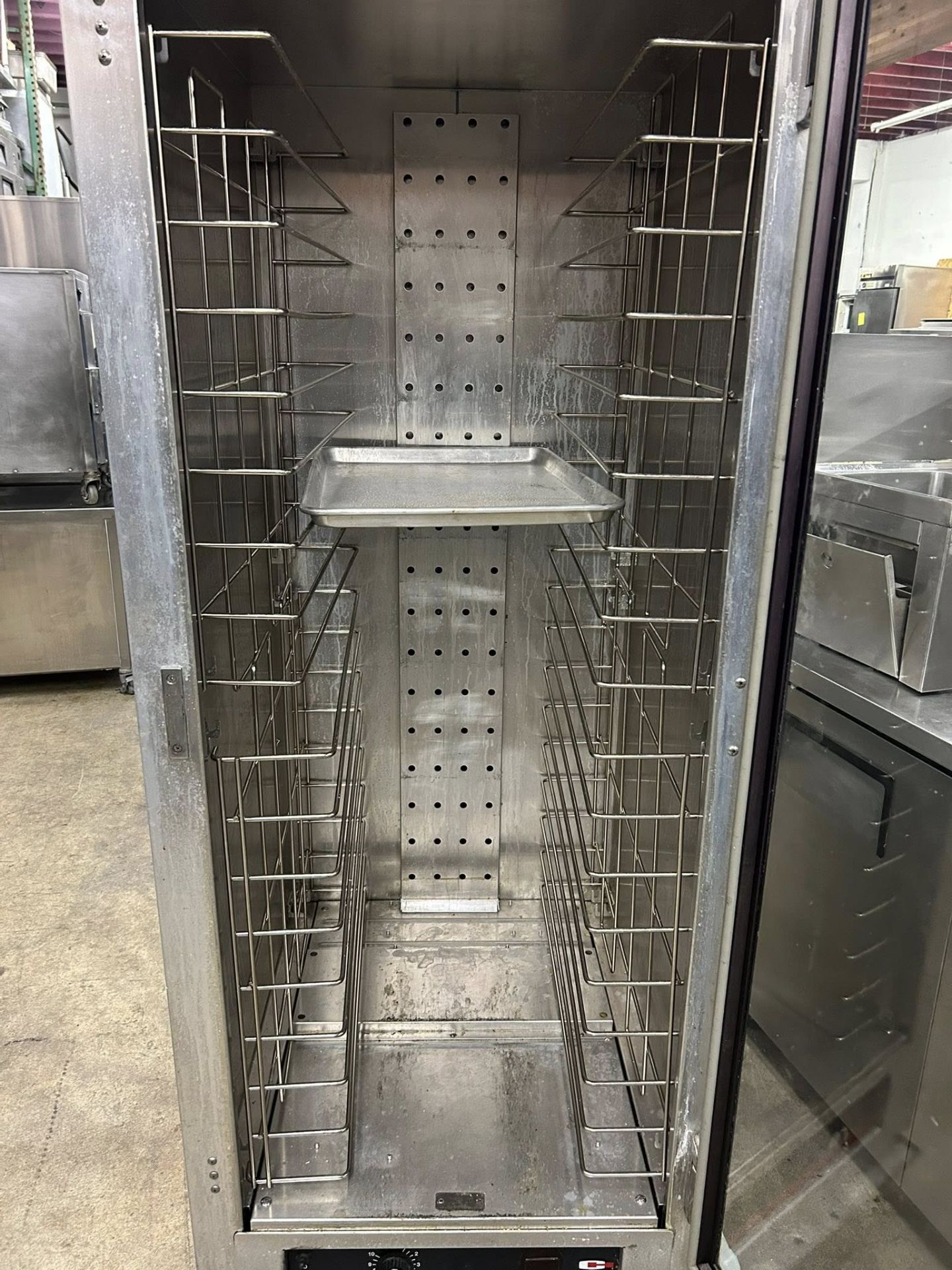 Carter-HoffmannModel HL3-8, Heated Cabinet, Mobile - Image 4 of 7