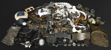 Modeschmuck, Konvolut