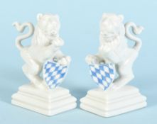 Figuren, 2 Stück - Bayerische Wappenlöwen "Nymphenburg"