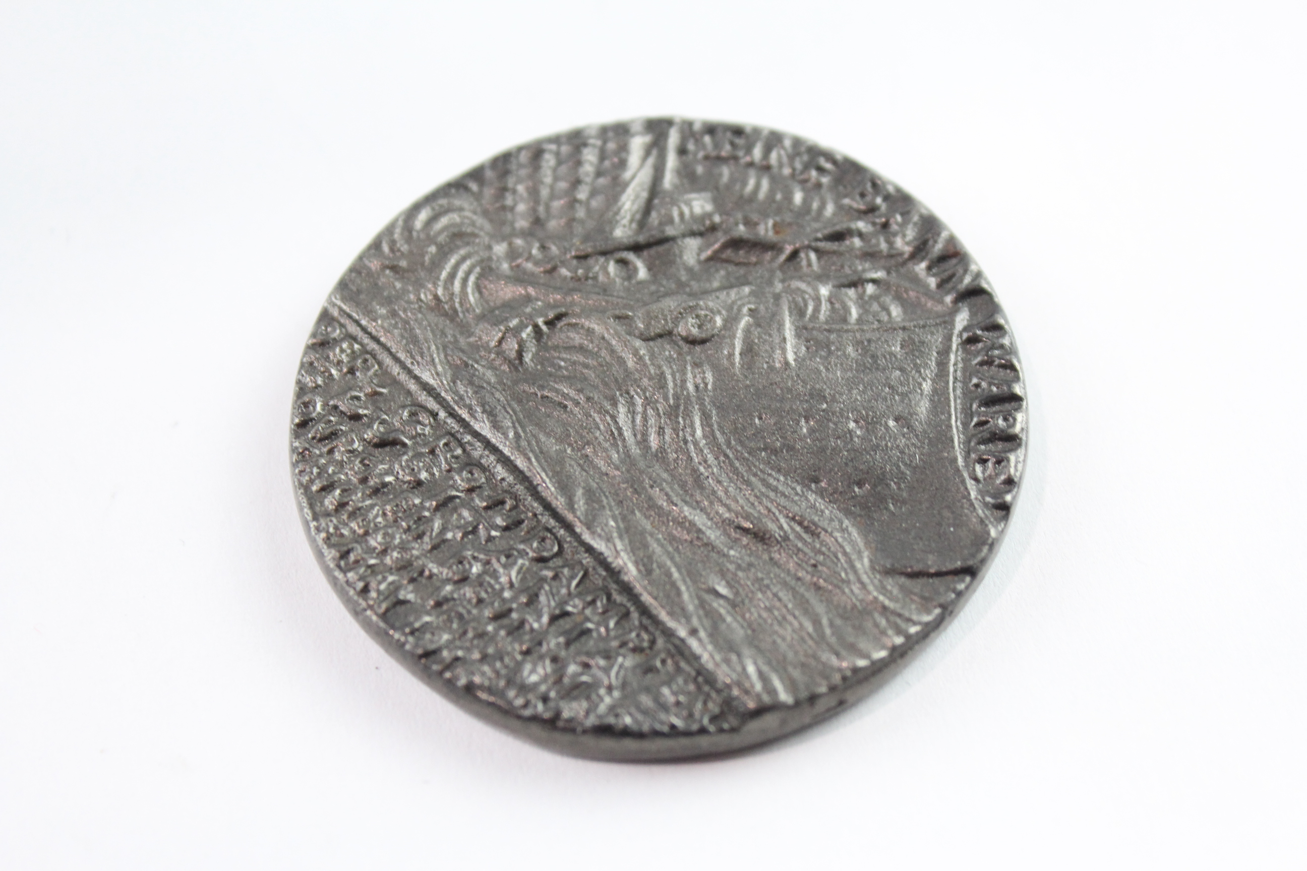 WW1 1914 Princess Mary Christmas Tin W/ R.M.S Lusitania Medal - WW1 Princess Mary Christmas Tin W/ - Image 4 of 6