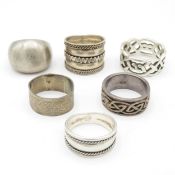 Collection of Sterling Silver Rings, inc. Modernist, Celtic, Engraved x 6 (32.6g)