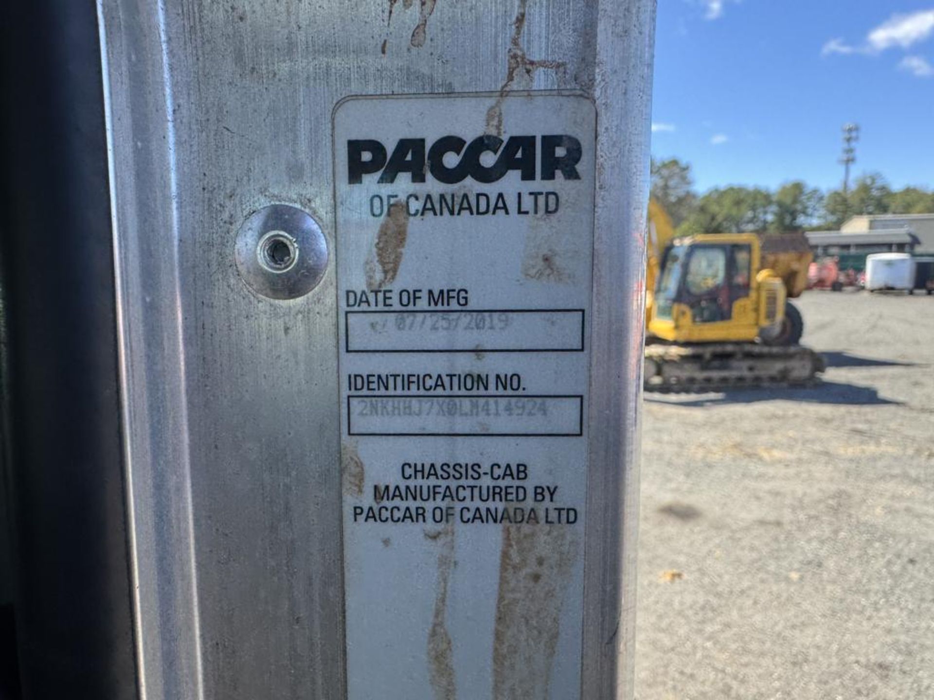 2020 Kenworth T370 Single Axle Dump 48k Original Miles - Image 43 of 46