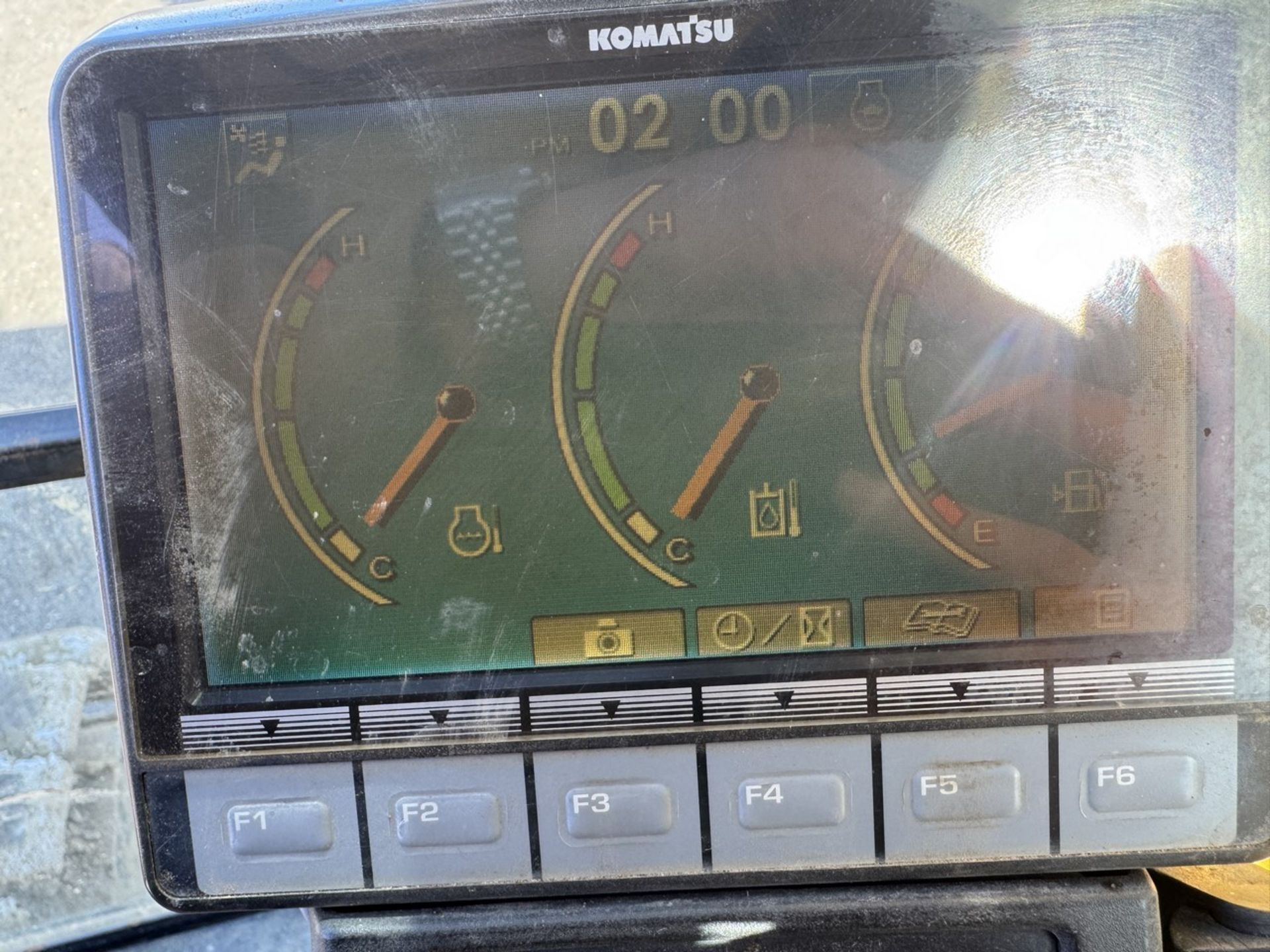2009 Komatsu PC138USLC Tracked Excavator - Image 23 of 25