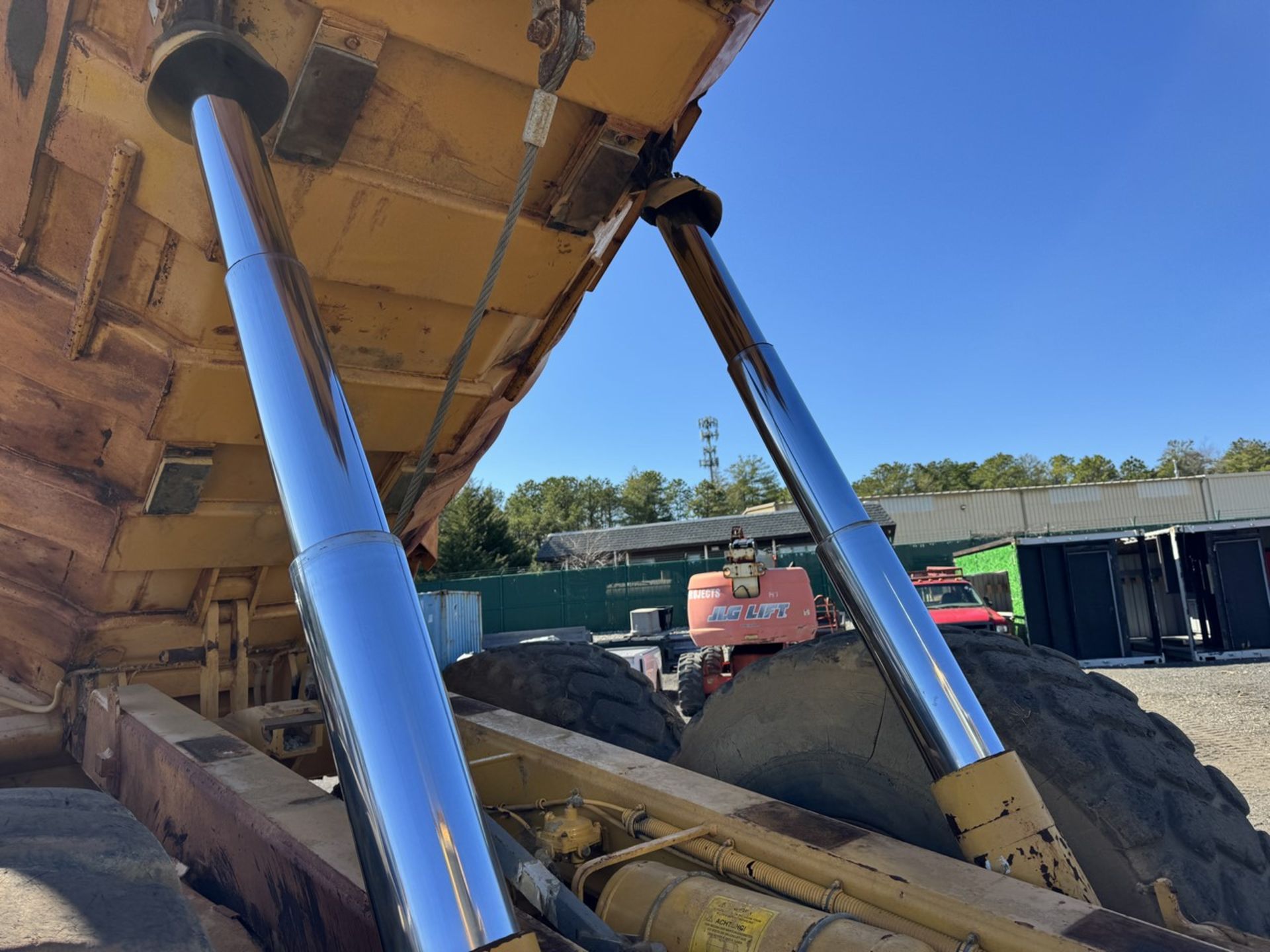 1995 Moxy MT30S3 Articulating Dump Truck - Image 28 of 36