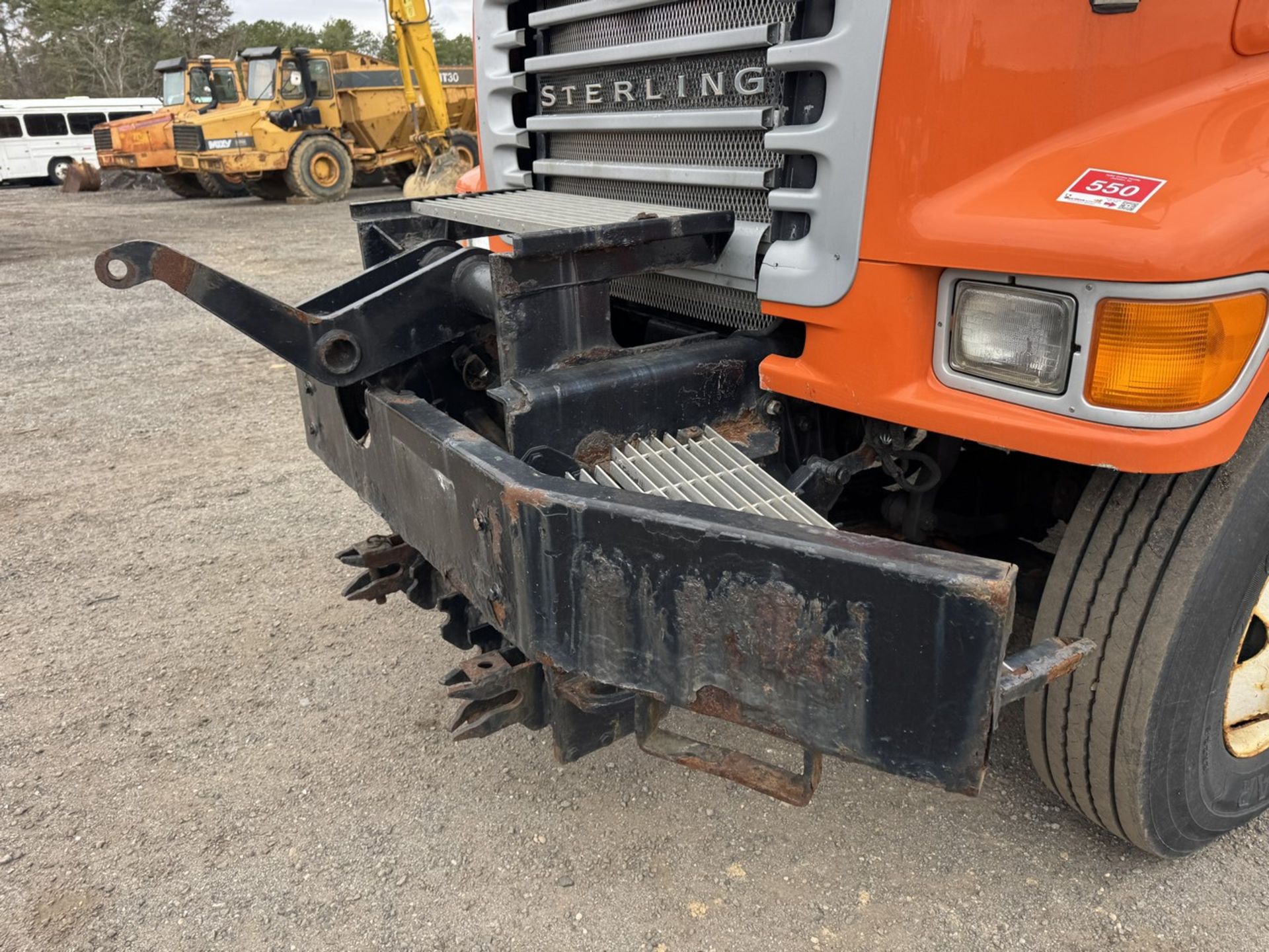 2004 Sterling Single Axle Dump - Image 14 of 34