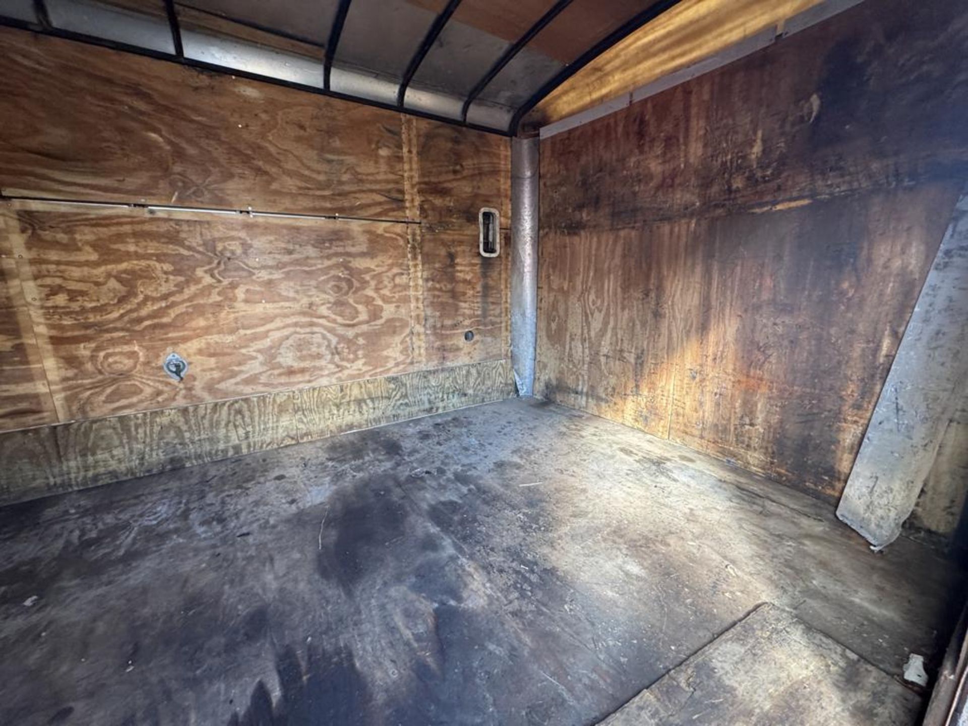2010 American Hauler 18' Enclosed Trailer - Image 10 of 11