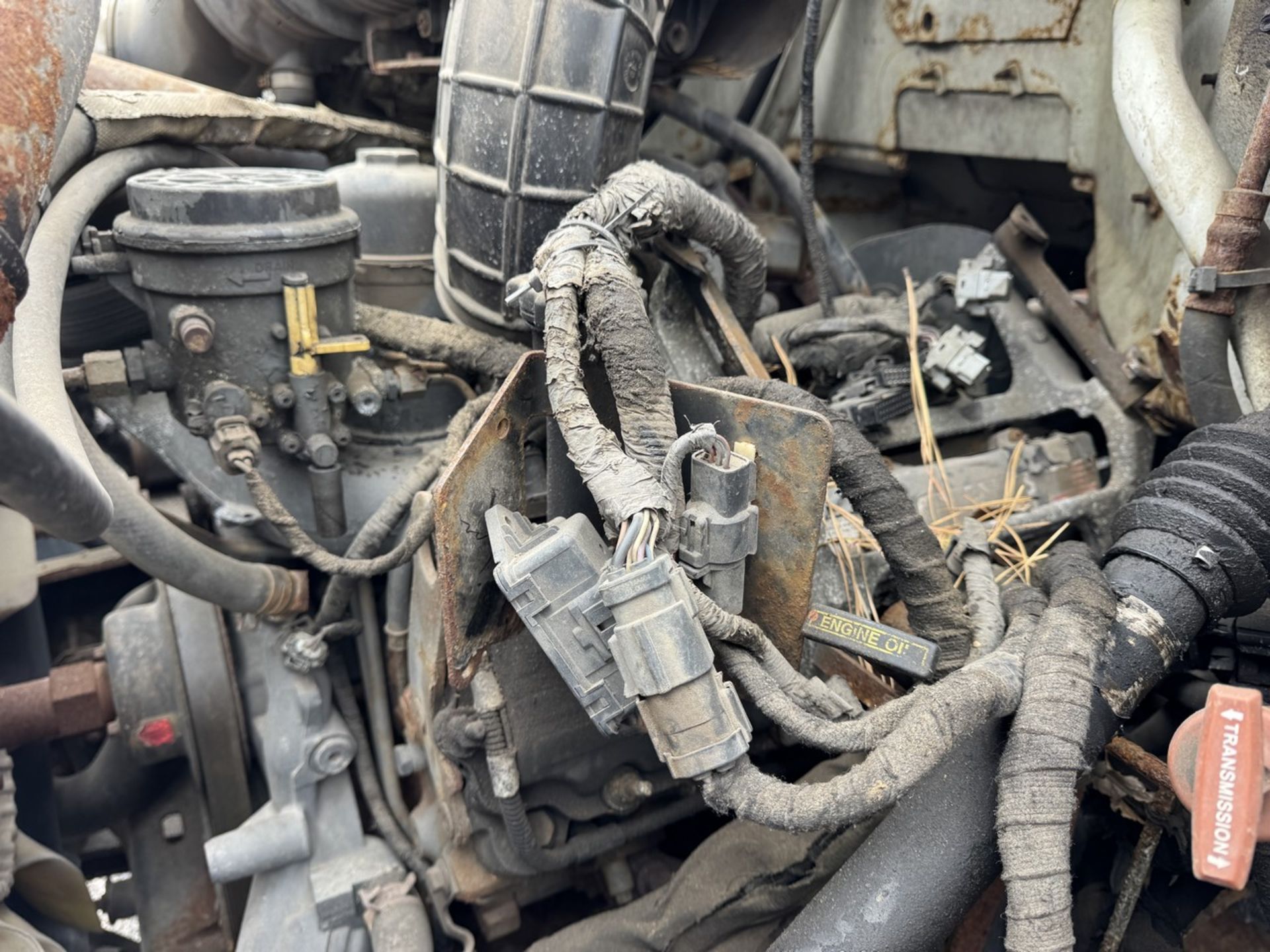 2004 Ford F-650 Flat Bed 4x2 (INOPERABLE) - Image 20 of 23