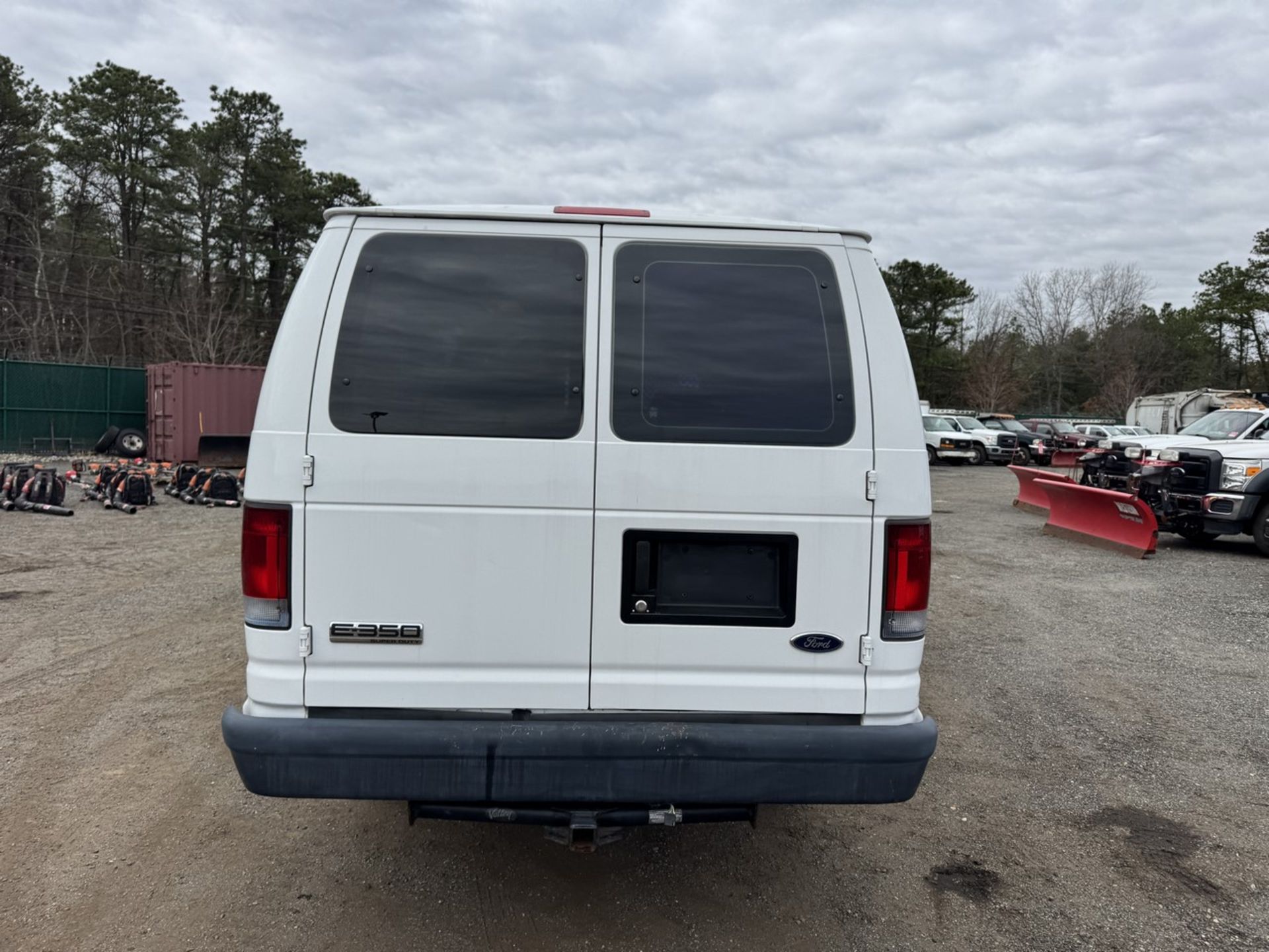 2008 Ford E-350 - Image 7 of 23