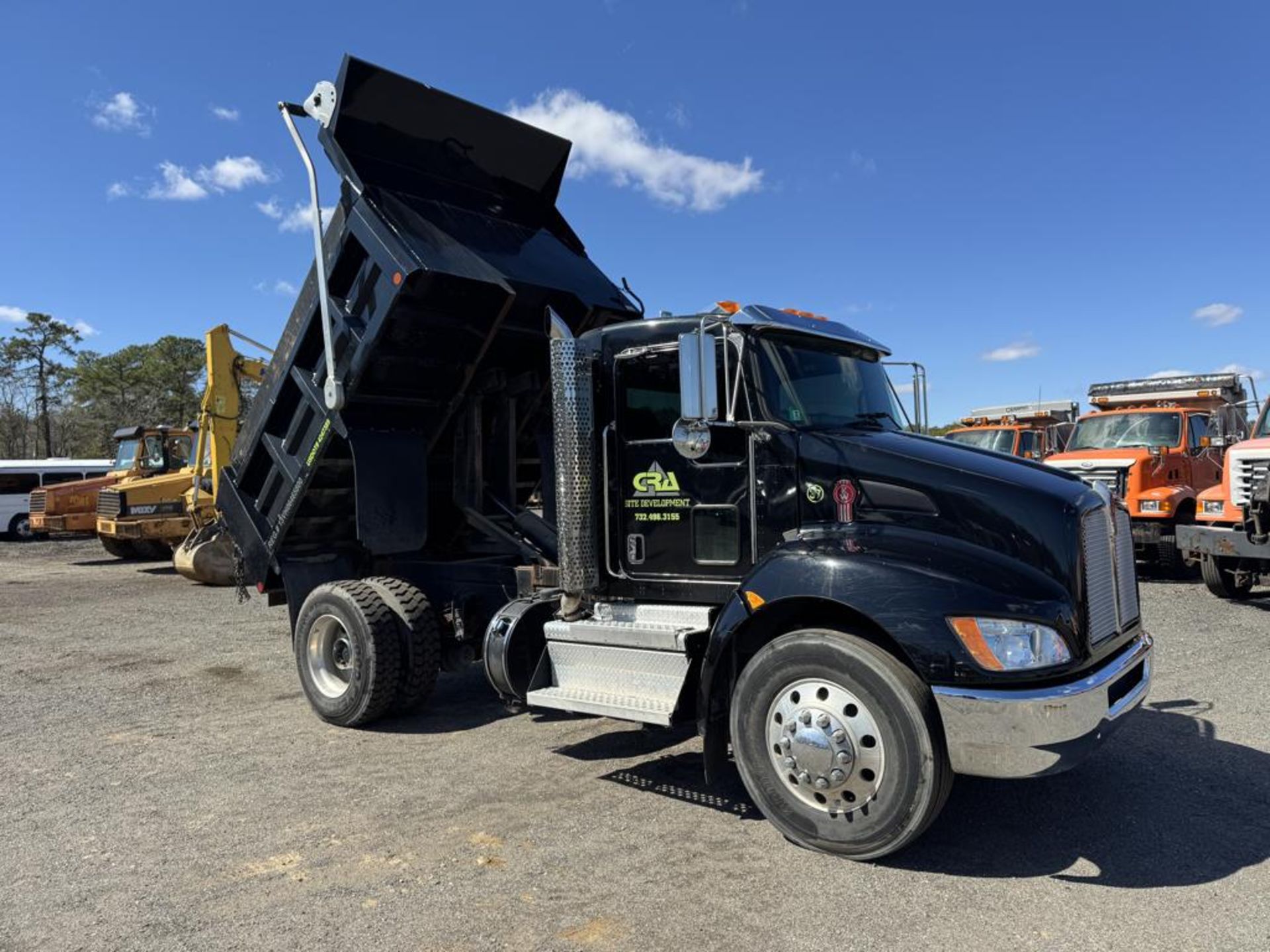 2020 Kenworth T370 Single Axle Dump 48k Original Miles - Image 2 of 46