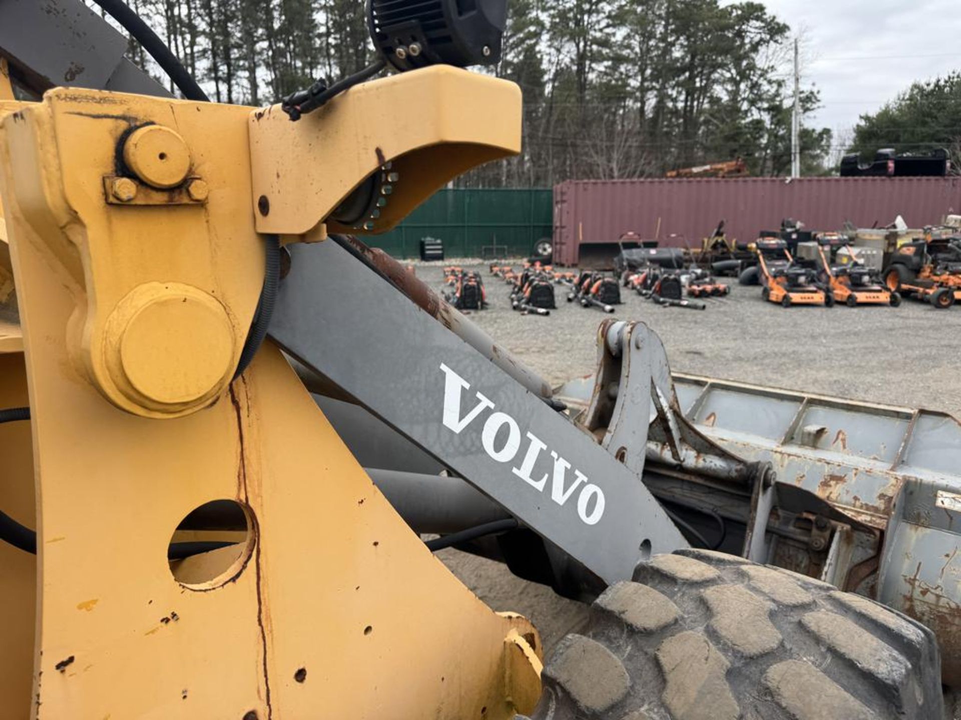 Volvo L20B Compact Wheel Loader - Image 20 of 30