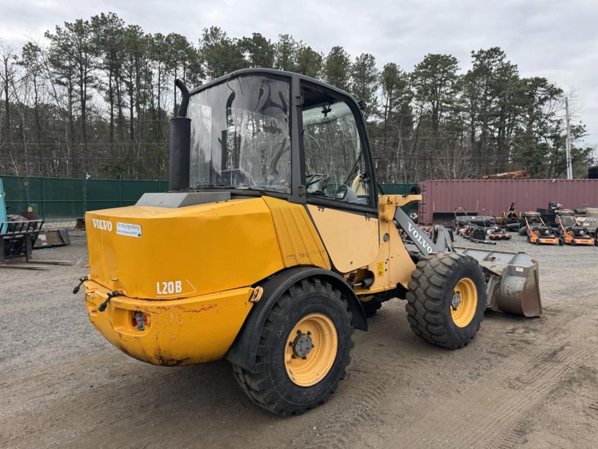 Volvo L20B Compact Wheel Loader - Image 5 of 30