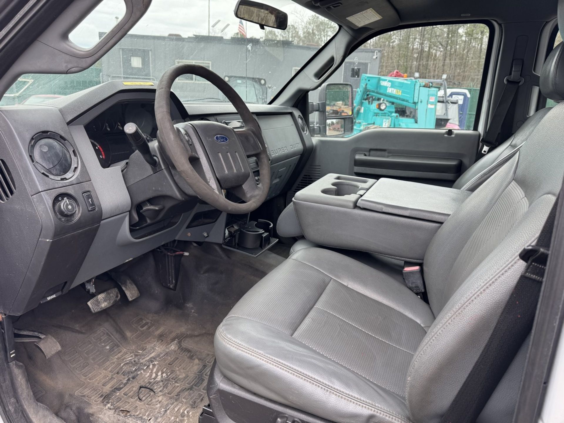 2014 Ford F-350 4x4 Diesel - Image 17 of 22